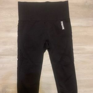 Black Gymshark 3/4 ankle leggings
